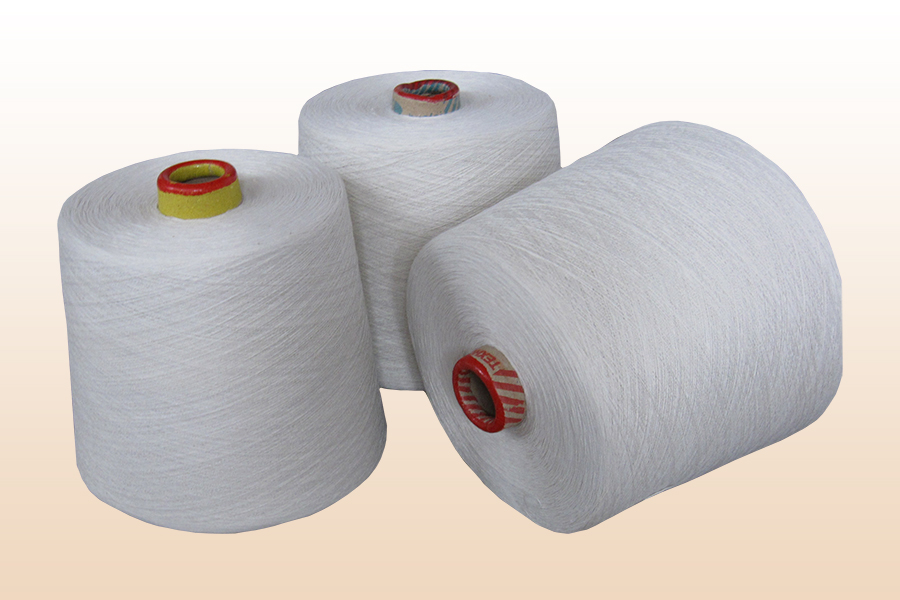 Pure polyester yarn